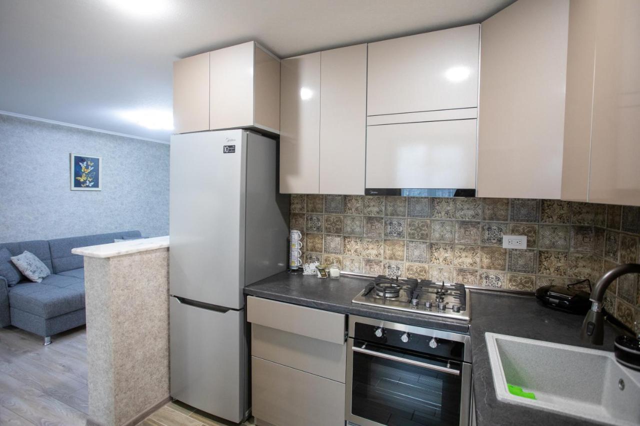 Ninia'S Apartment Kutaisi Dış mekan fotoğraf